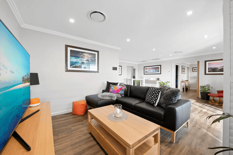 3 Breakers Way, FORRESTERS BEACH, NSW 2260