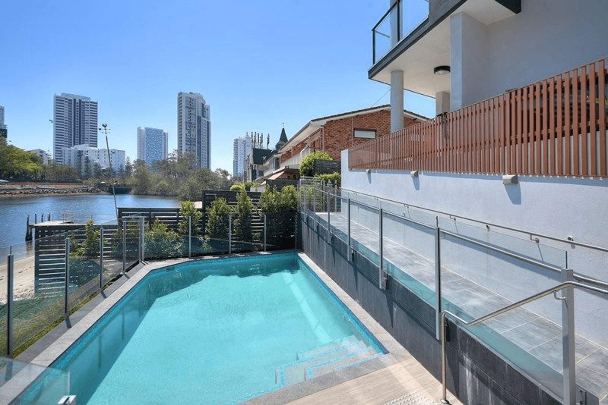 208/9 Hooker Boulevard, BROADBEACH WATERS, QLD 4218