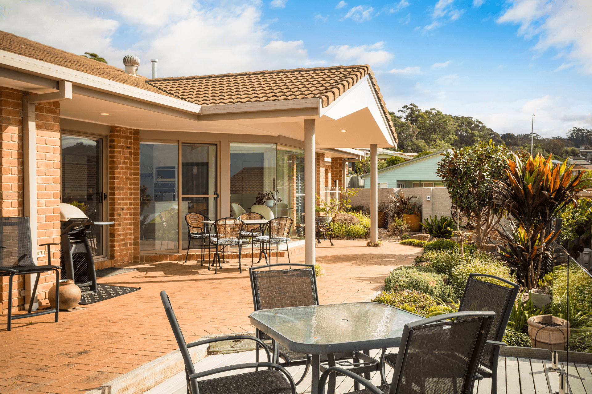 6 Seaview Place, Tura Beach, NSW 2548