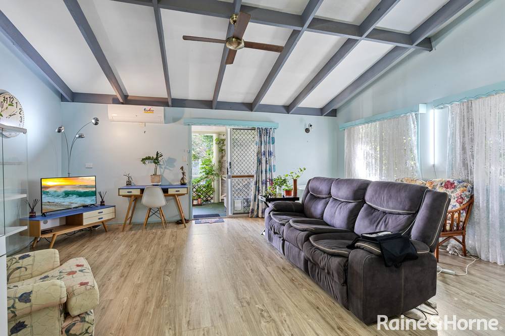 60 Sheaves Road, KALLANGUR, QLD 4503