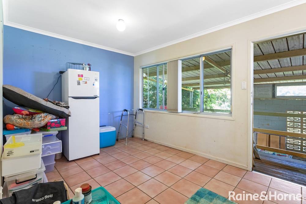 60 Sheaves Road, KALLANGUR, QLD 4503