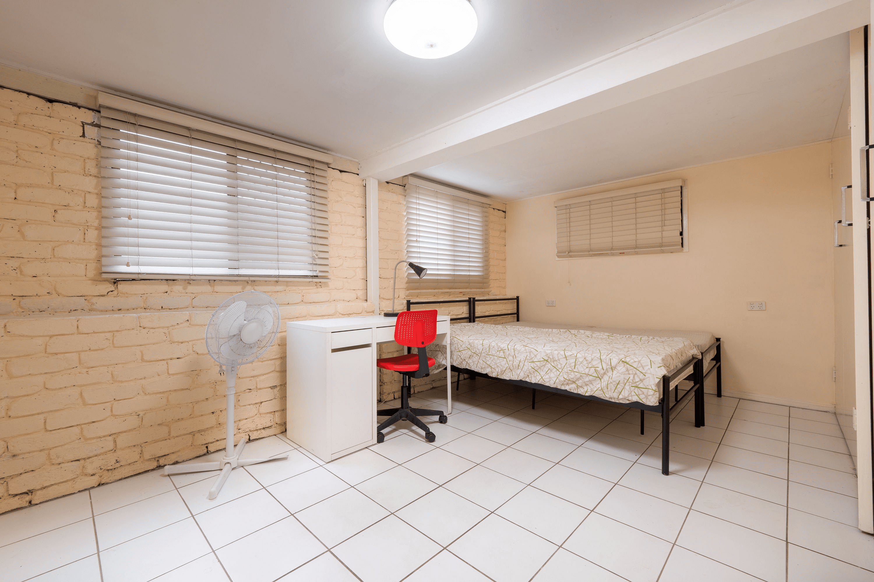 21 Bouchard Street, CHERMSIDE, QLD 4032