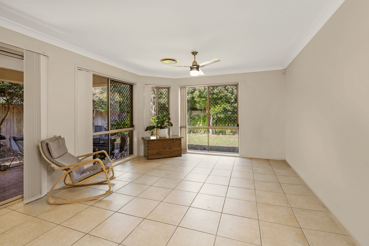 3 Redgum Place, MOLENDINAR, QLD 4214