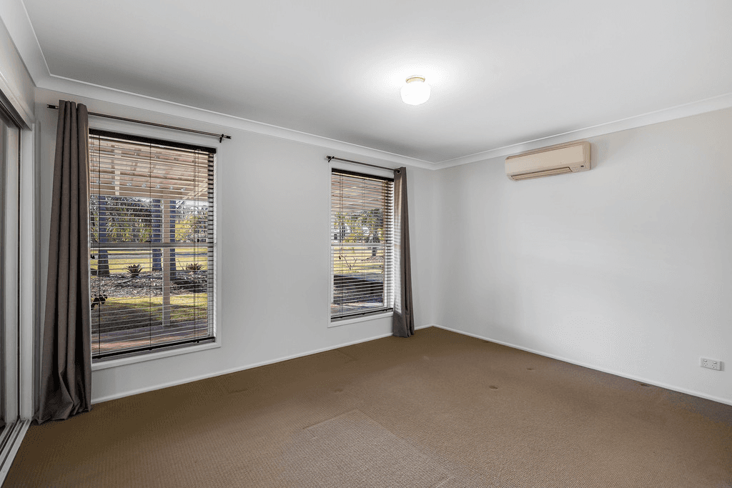 35 Helendale Drive, HELIDON SPA, QLD 4344