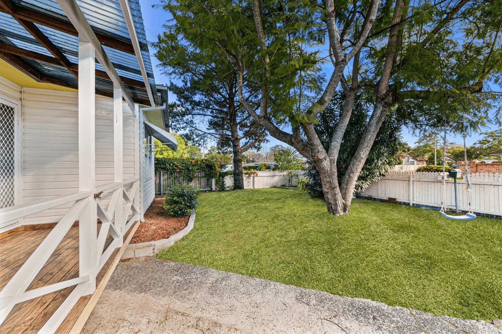 82 Trafalgar Avenue, WOY WOY, NSW 2256