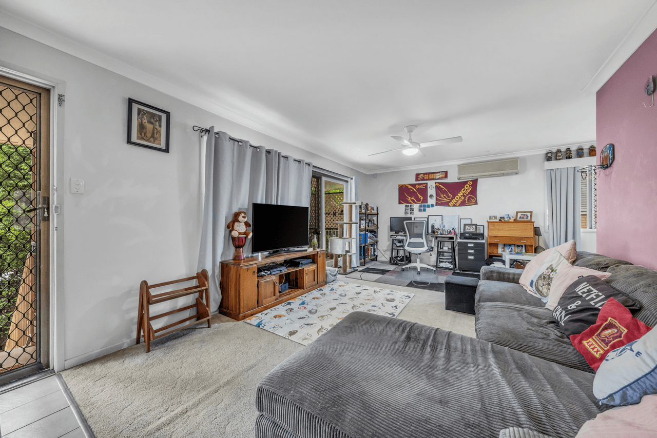 86 Gawain Road, BRACKEN RIDGE, QLD 4017