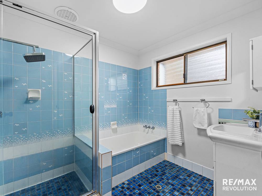 14 Avenell Street, WISHART, QLD 4122