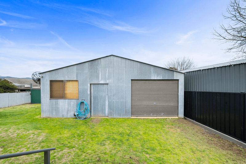 175 Standish Street, MYRTLEFORD, VIC 3737