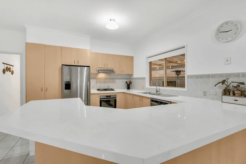 22 Sunnybrook Court, Craigieburn, VIC 3064