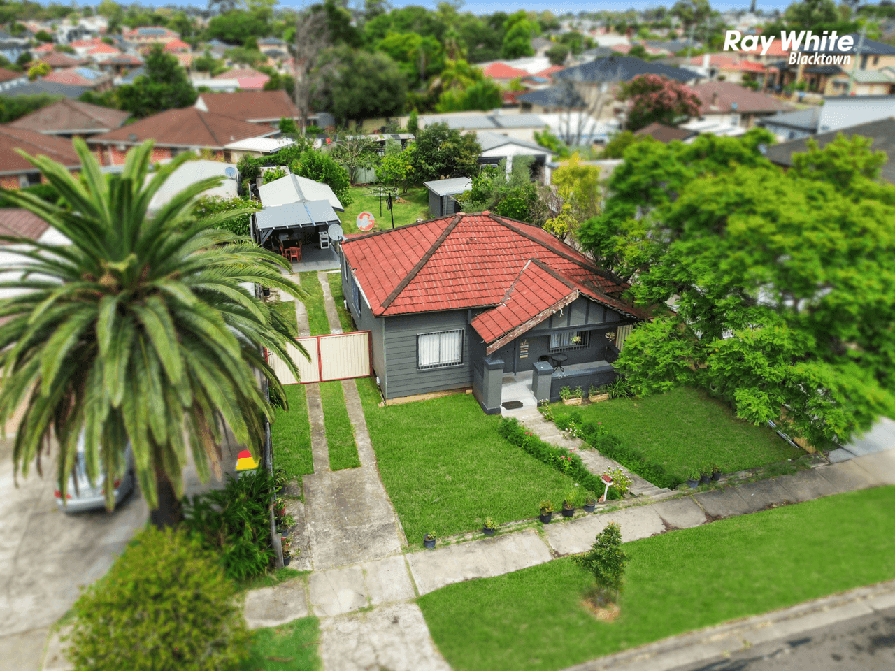 16 Claremont Street, MERRYLANDS, NSW 2160