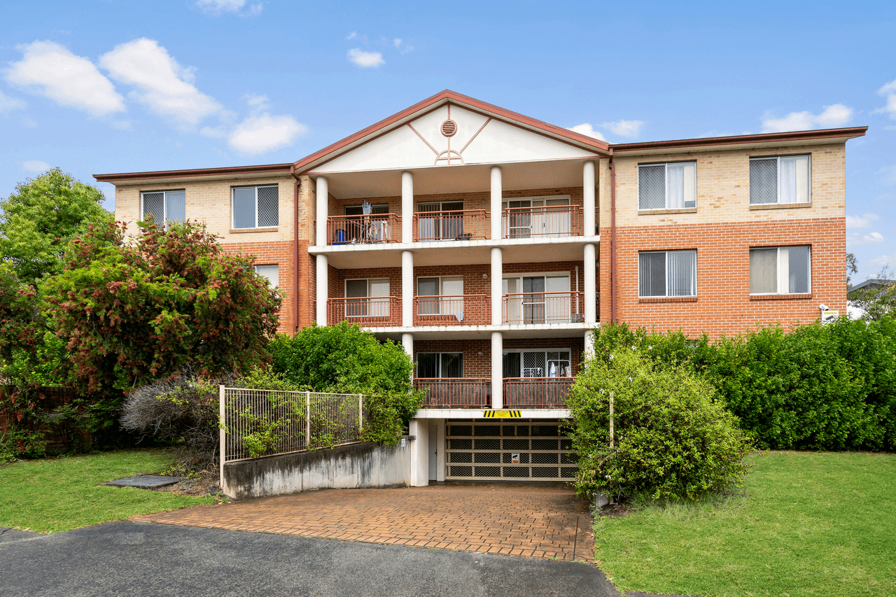 1/16-18 Fifth Avenue, Blacktown, NSW 2148