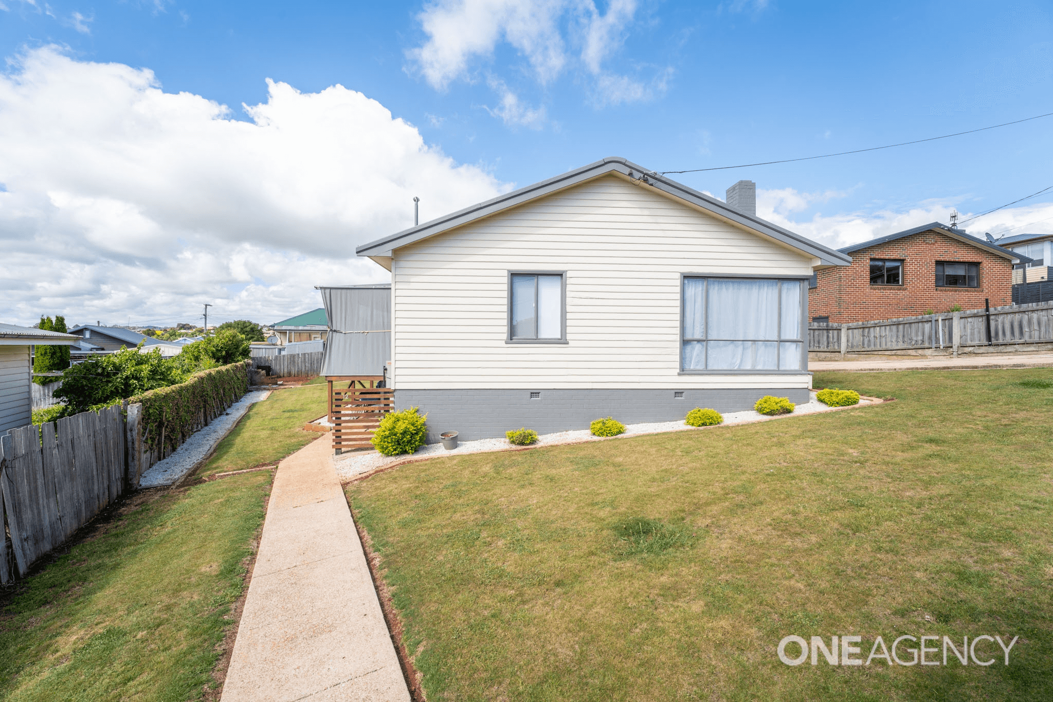 12 Woodward Avenue, Hillcrest, TAS 7320