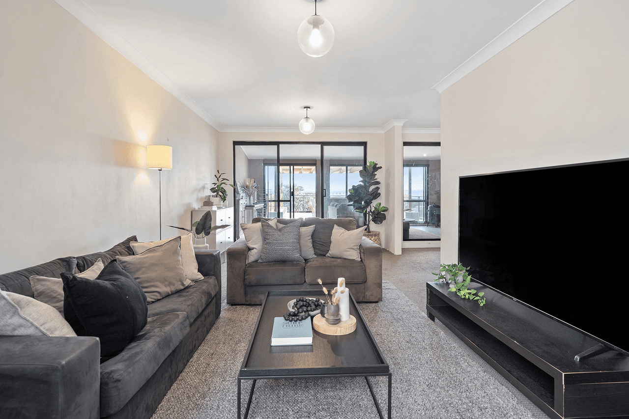 2/48 Nesca Parade, The Hill, NSW 2300