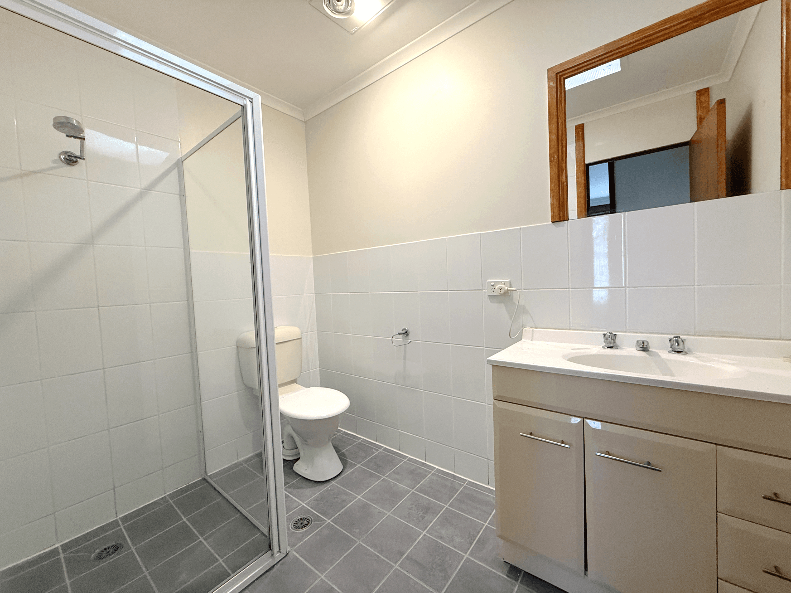 4 Young St, Eden, NSW 2551
