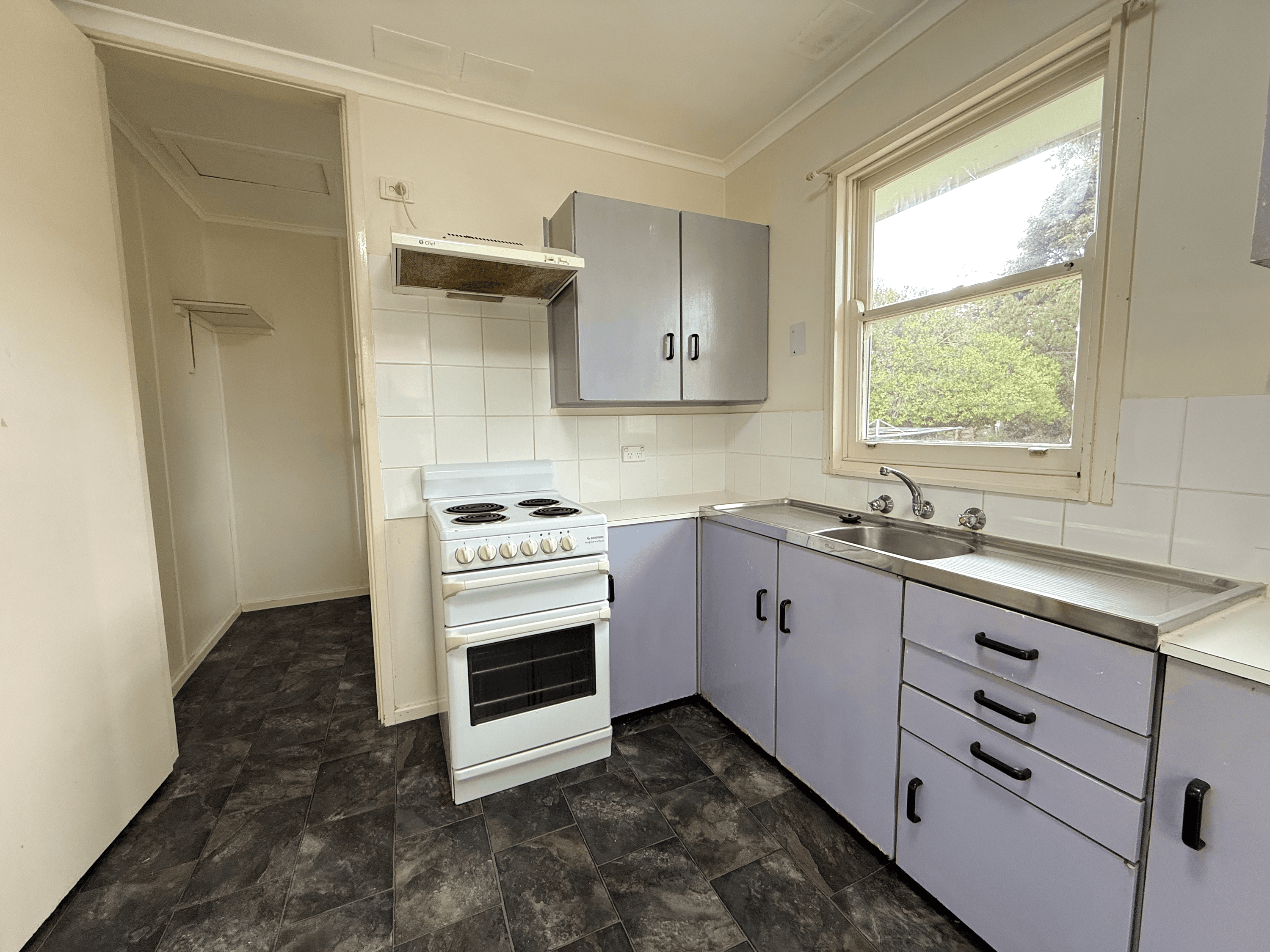 4 Young St, Eden, NSW 2551