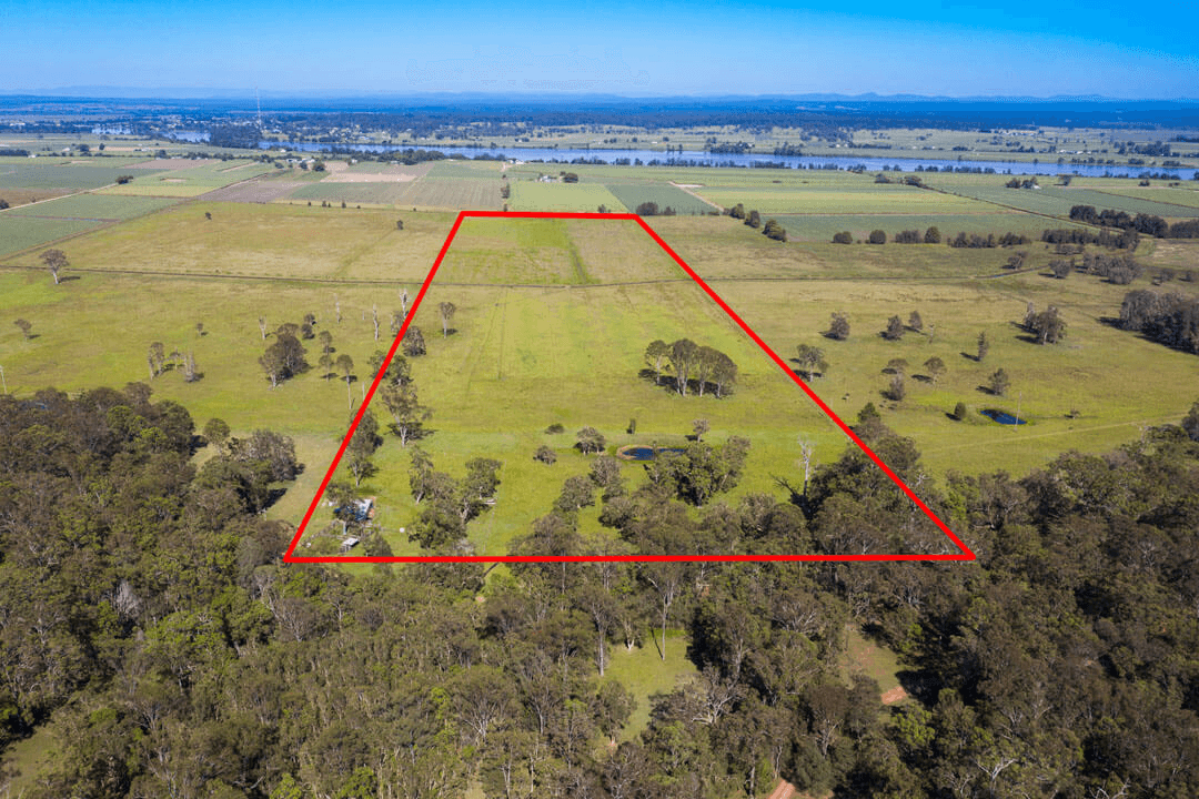 206  Russell Road, WOODFORD ISLAND, NSW 2463