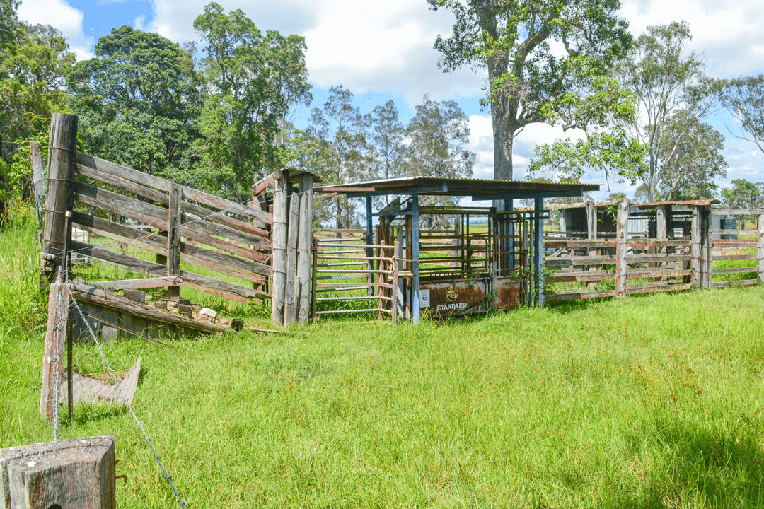 206  Russell Road, WOODFORD ISLAND, NSW 2463