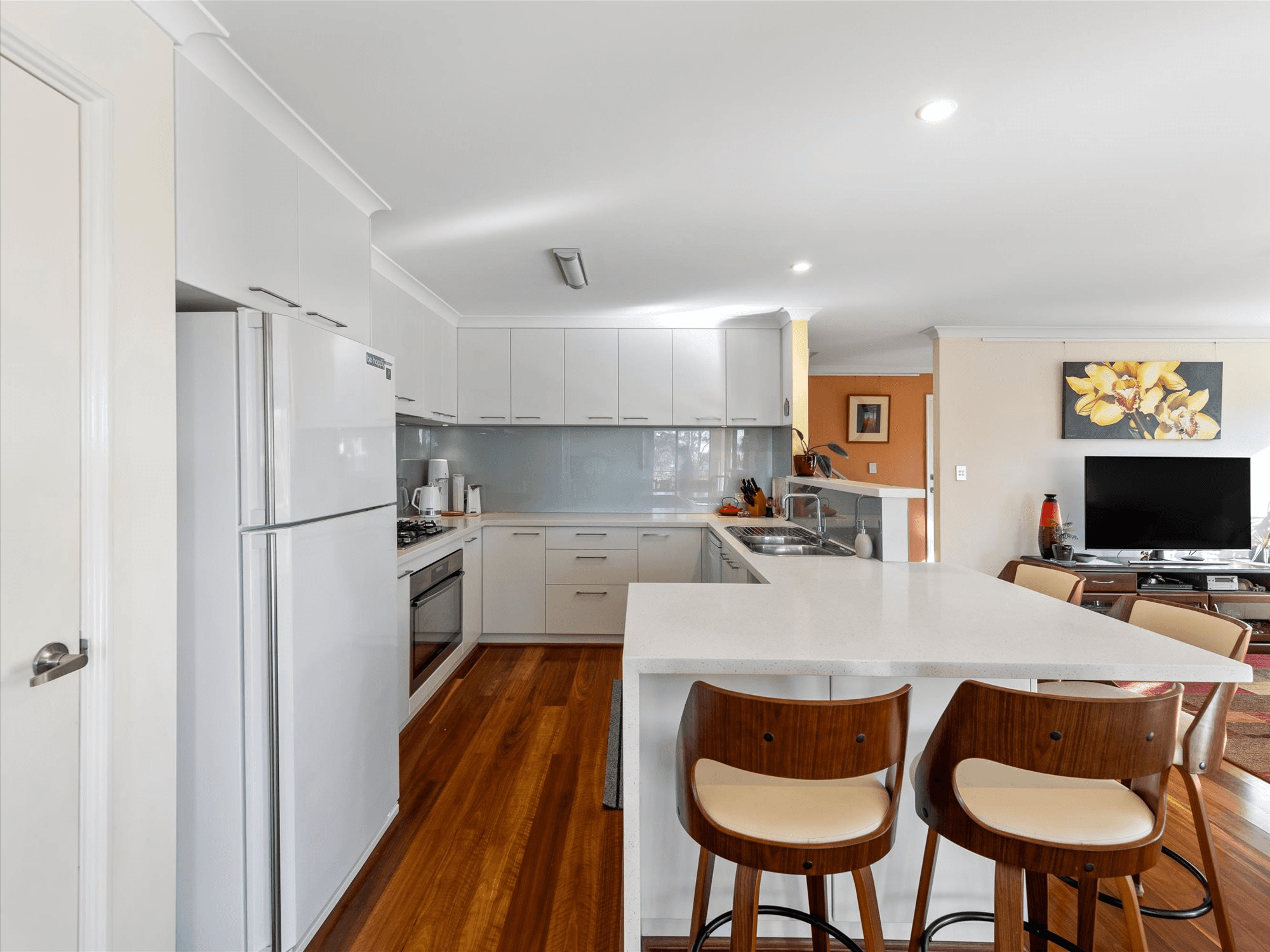 54 Bourbon Street, HAMILTON HILL, WA 6163