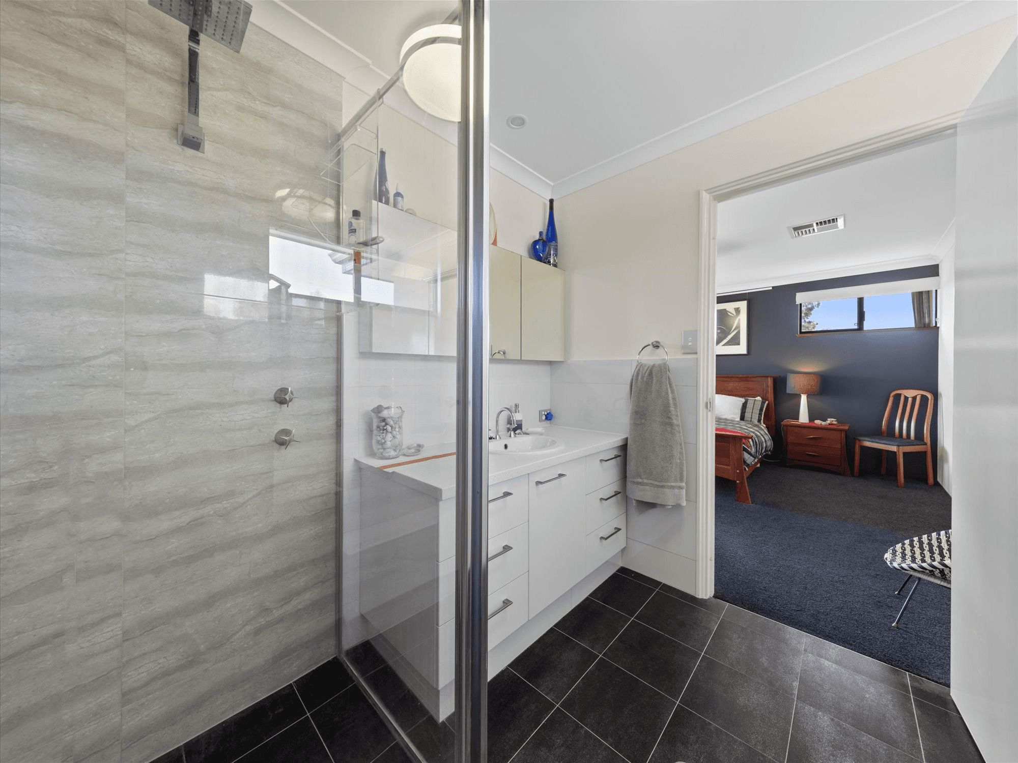 54 Bourbon Street, HAMILTON HILL, WA 6163