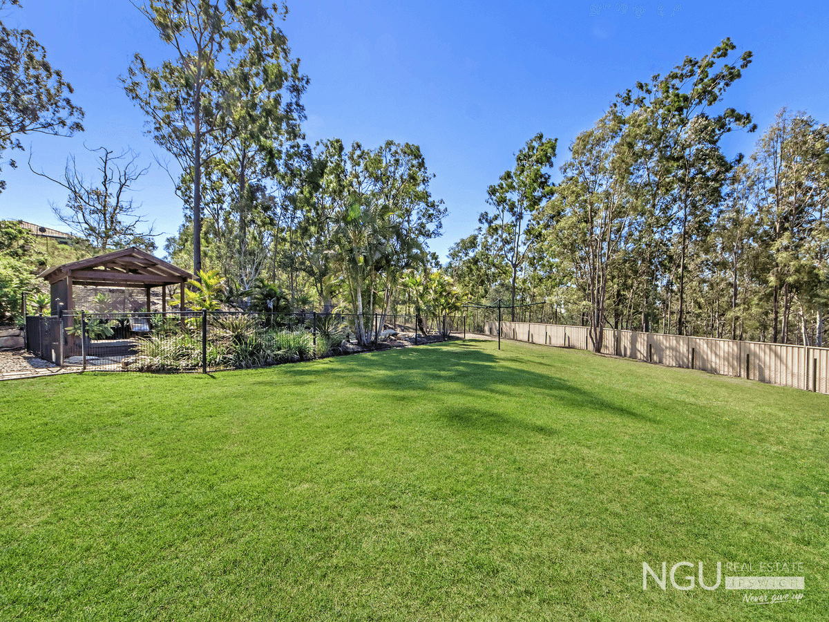 12 Willeen Court, Chuwar, QLD 4306