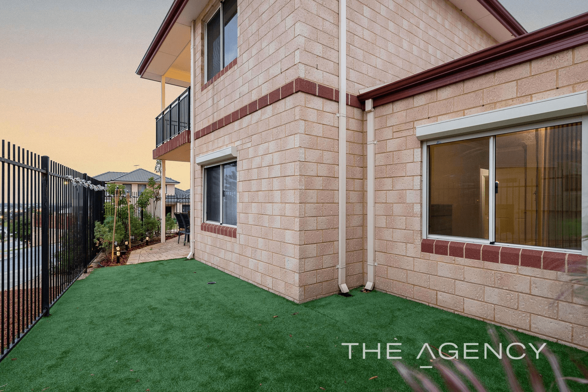 24 BAYVIEW Terrace, Yangebup, WA 6164