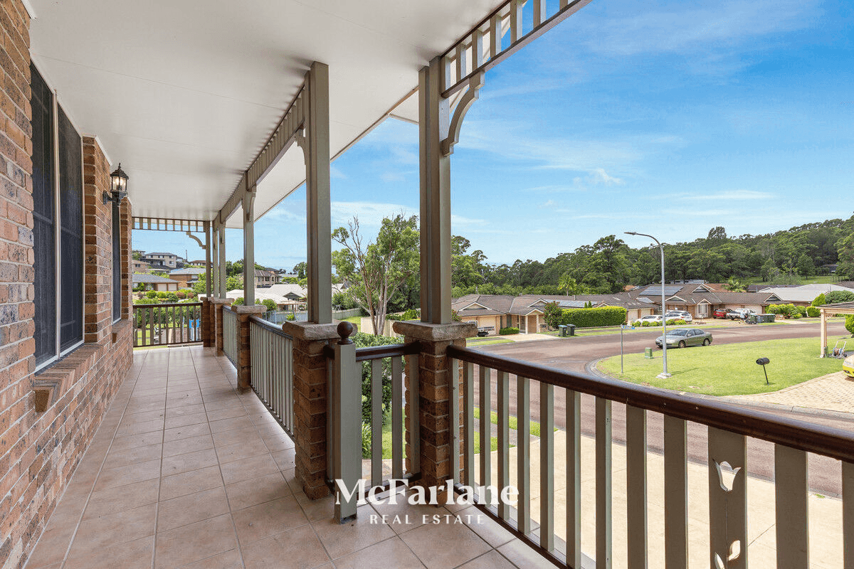 2 Hume Close, Macquarie Hills, NSW 2285