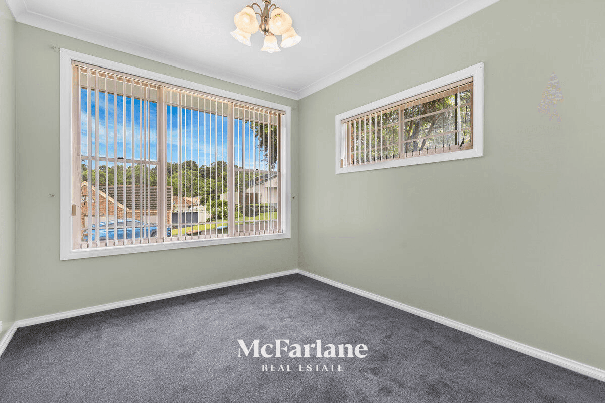 2 Hume Close, Macquarie Hills, NSW 2285