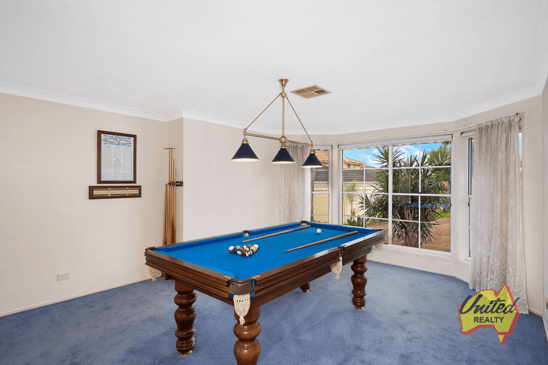 17 Blacket Place, West Hoxton, NSW 2171