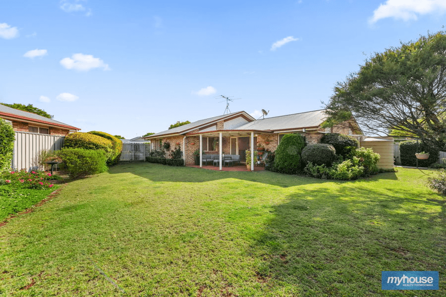 5 Gundry Court, KEARNEYS SPRING, QLD 4350