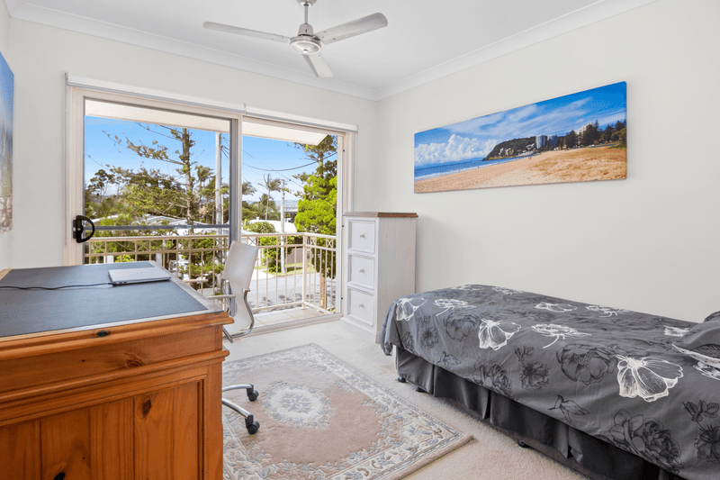 15B Diana Avenue, Burleigh Heads, QLD 4220