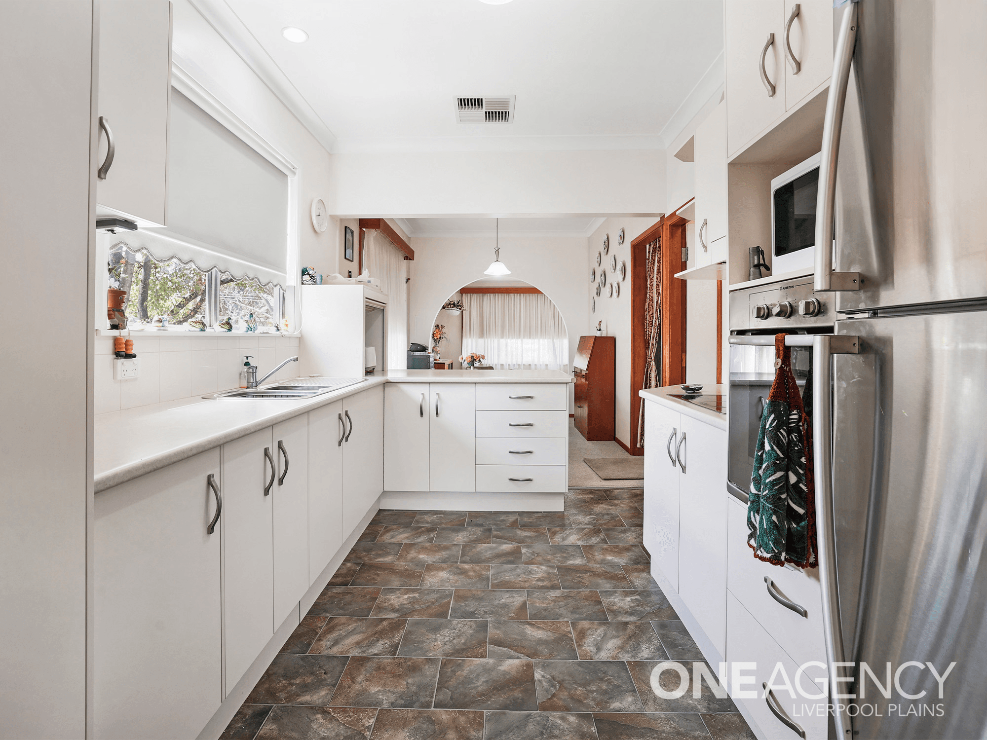 24 Nowland Avenue, QUIRINDI, NSW 2343