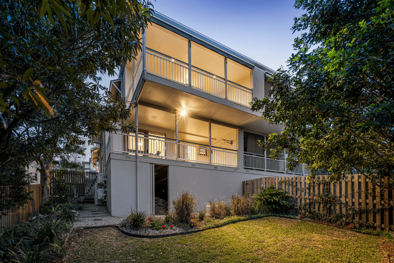 2/80 Philip Street, HAWTHORNE, QLD 4171