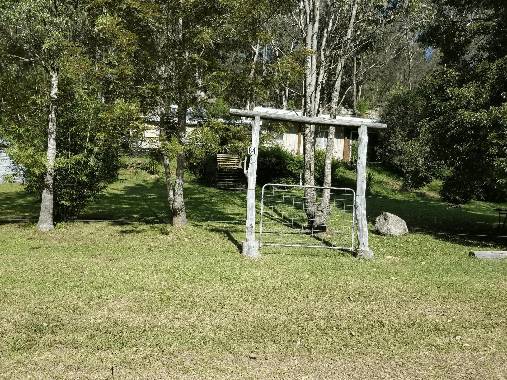 84 Angel Lane, WOLLOMBI, NSW 2325