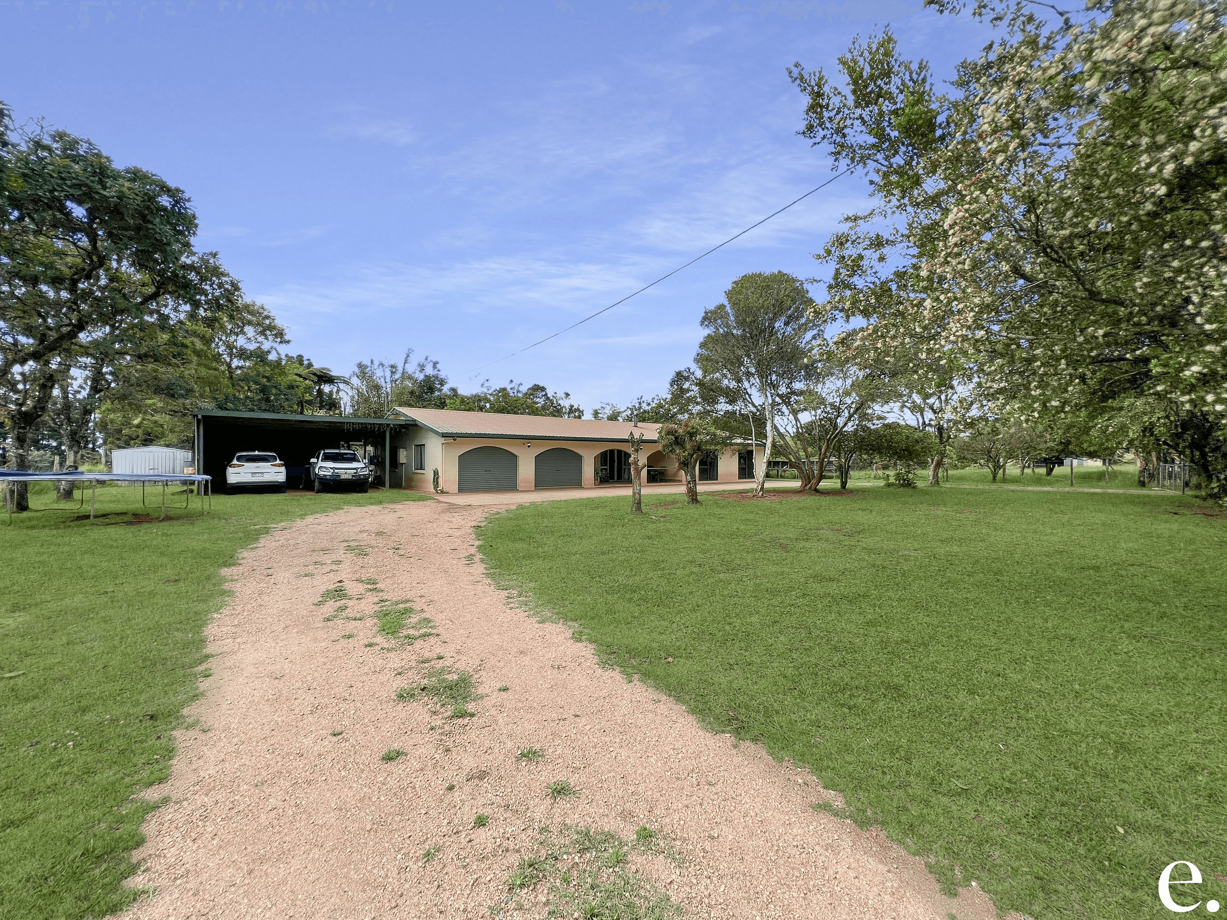 39 East Evelyn Rd, MILLAA MILLAA, QLD 4886