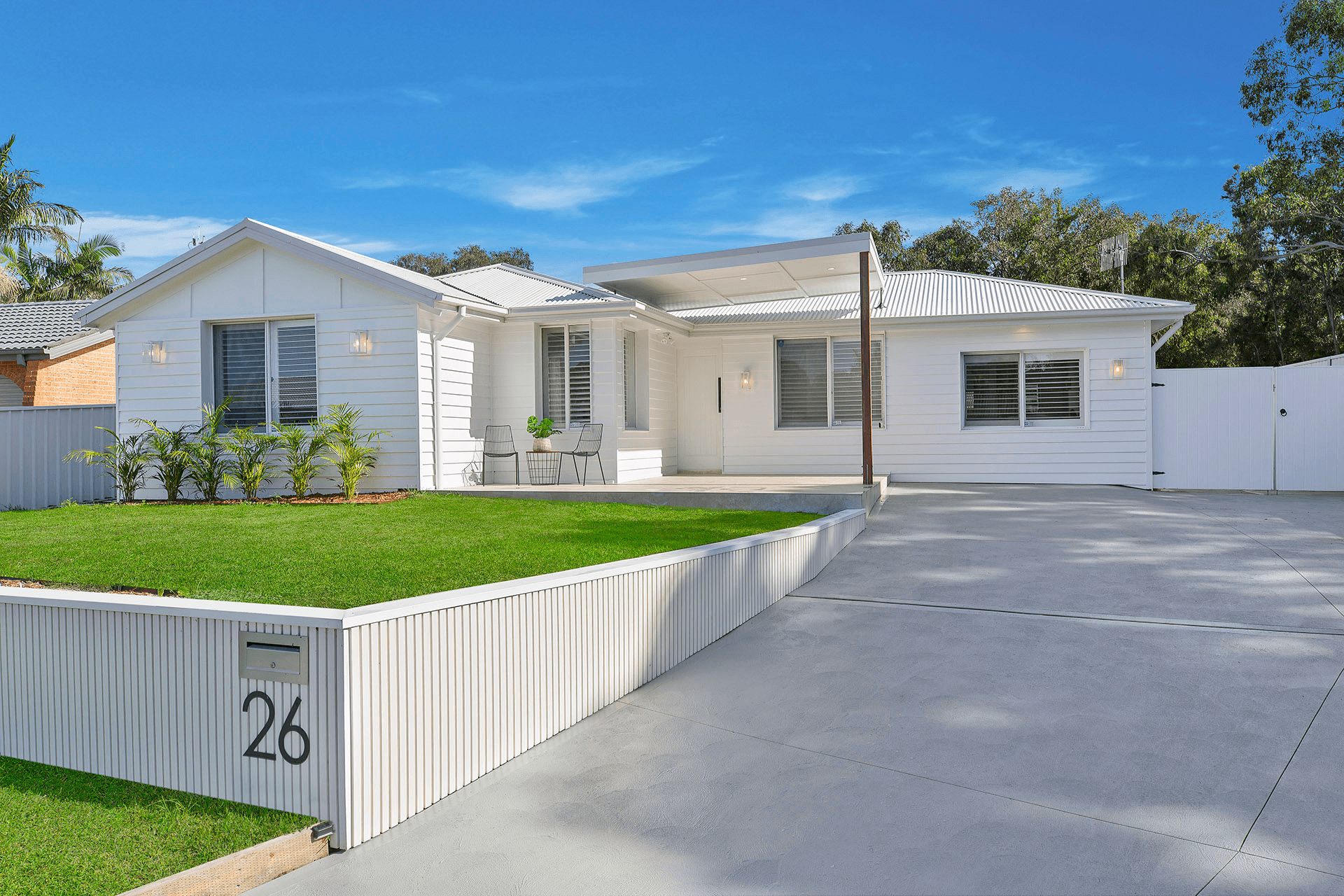 26 Hawkesbury Close, Bateau Bay, NSW 2261