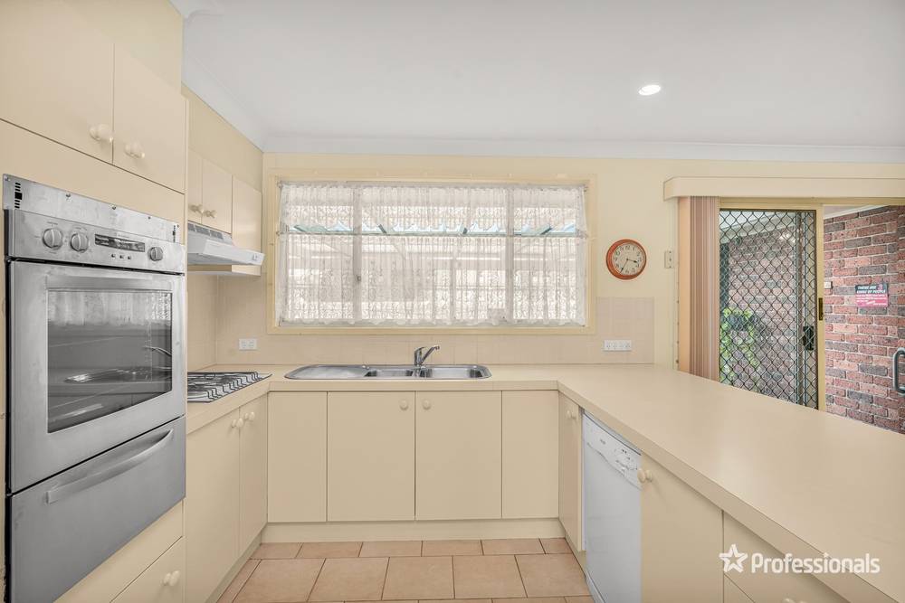 15 Phoenix Crescent, Erskine Park, NSW 2759