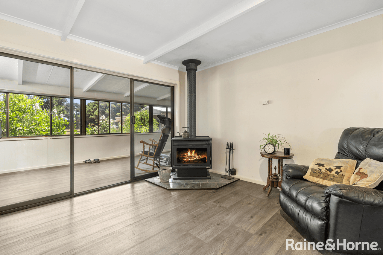 964 Kyneton-Metcalfe Road, GREENHILL, VIC 3444