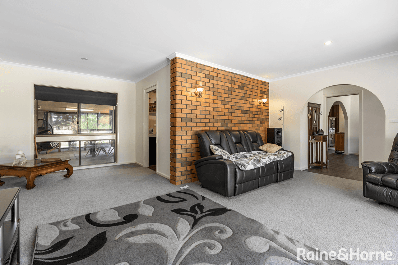 964 Kyneton-Metcalfe Road, GREENHILL, VIC 3444