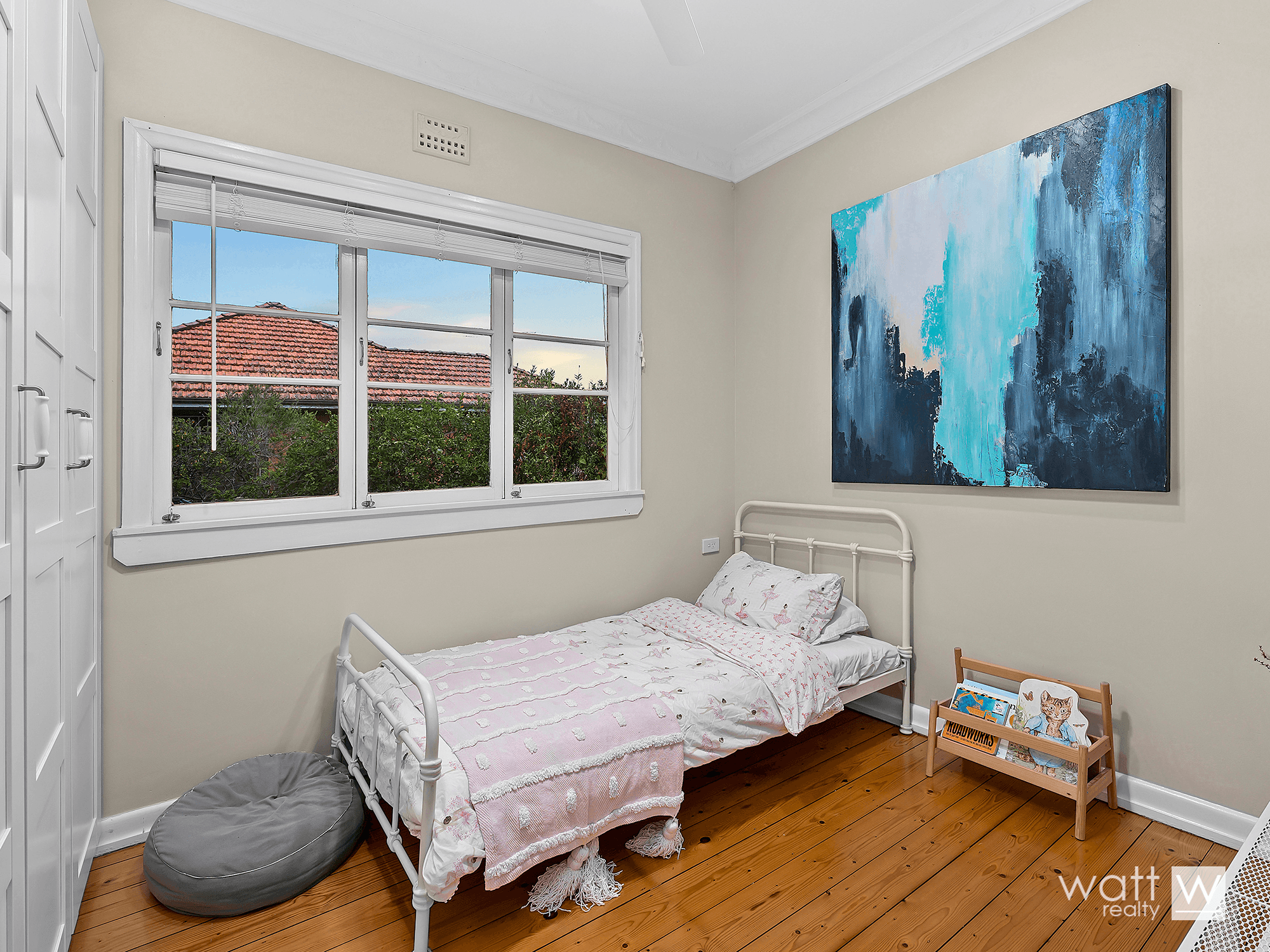 1 Roderick Street, Wavell Heights, QLD 4012