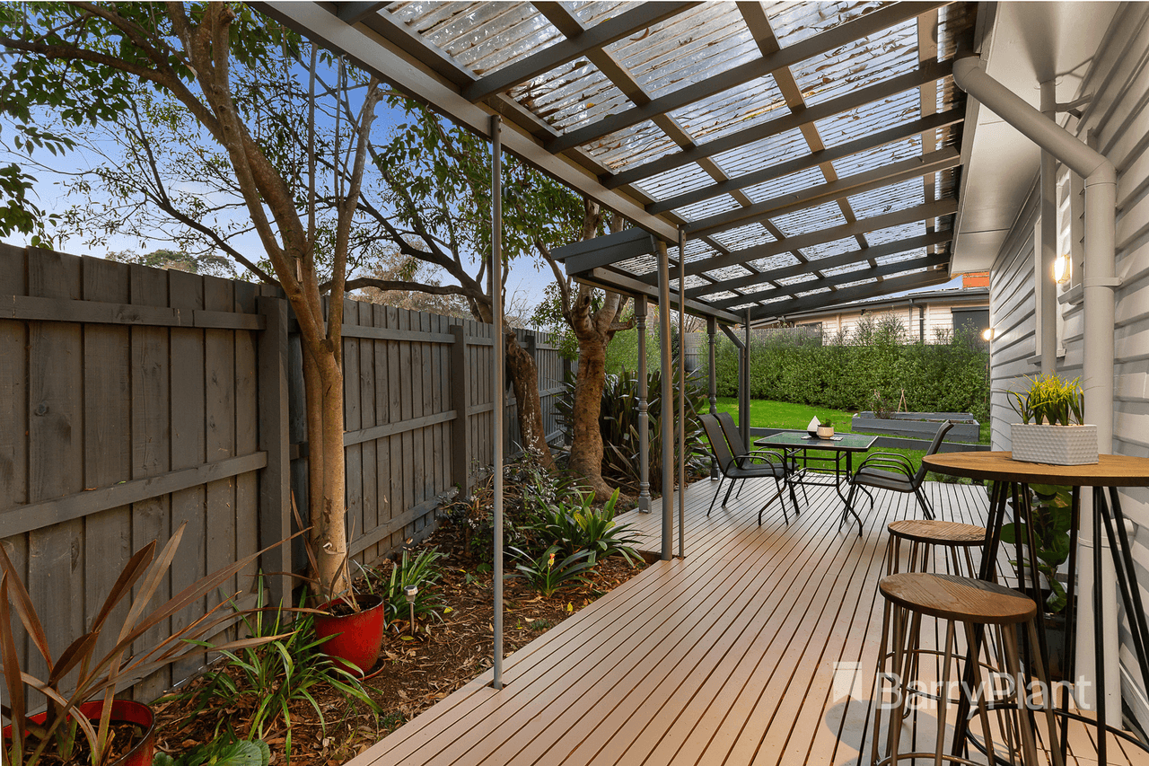 1 Lake Avenue, Mitcham, VIC 3132