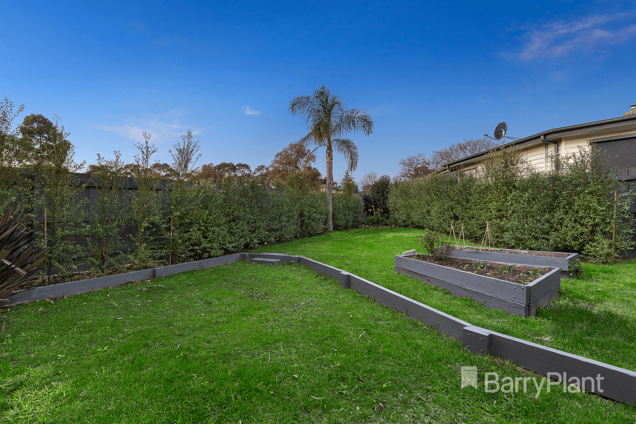 1 Lake Avenue, Mitcham, VIC 3132