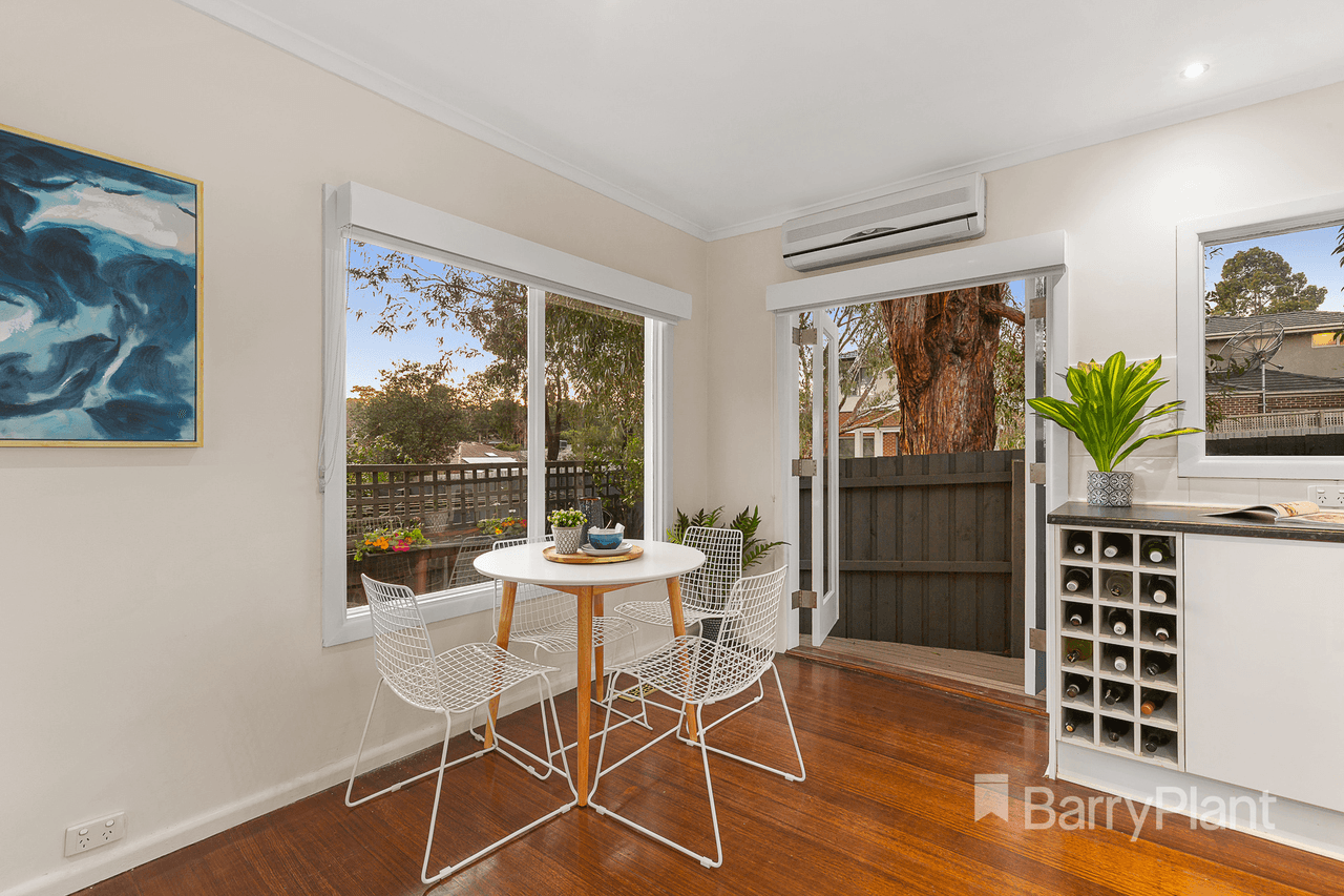 1 Lake Avenue, Mitcham, VIC 3132