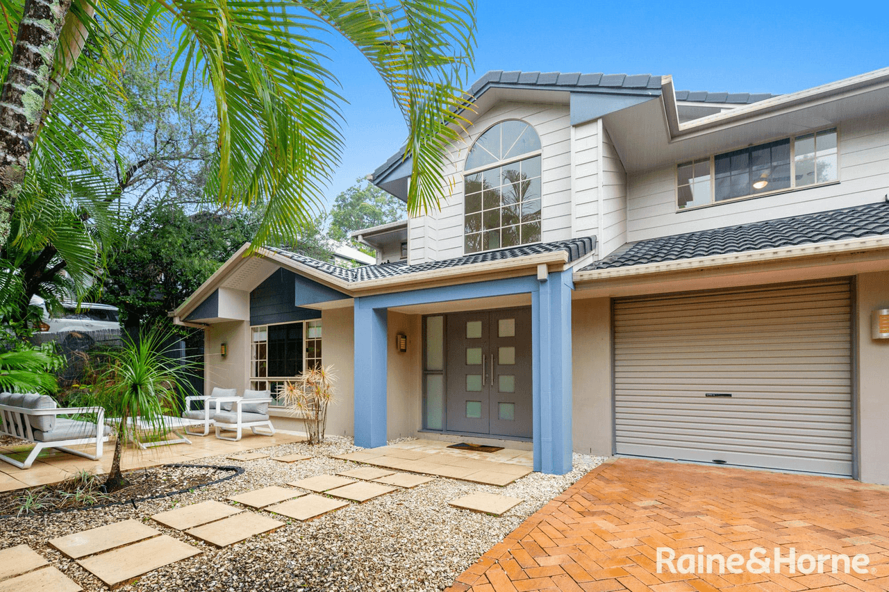 3 Toddington Street, CHAPEL HILL, QLD 4069