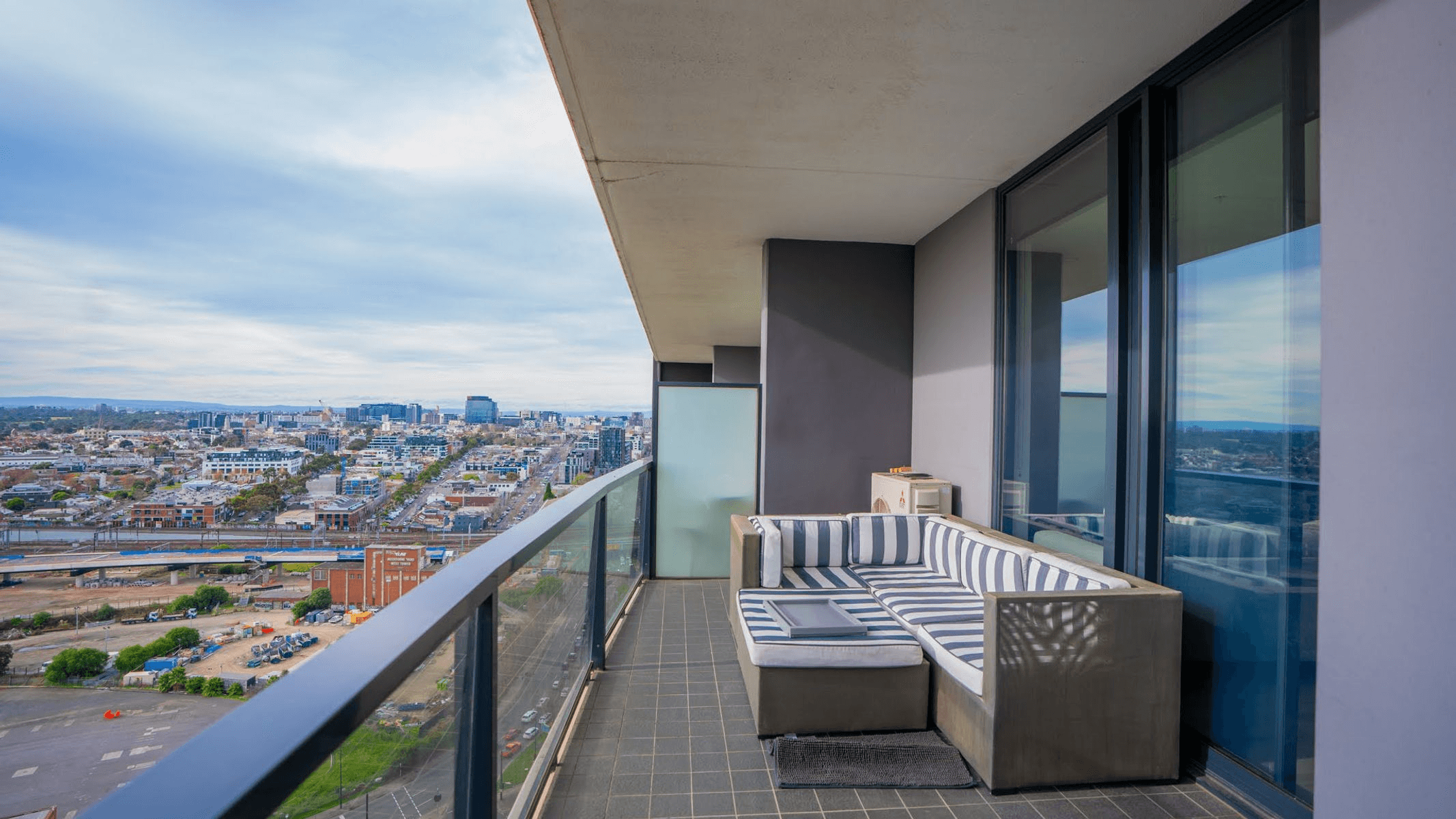 2213/8 Marmion Place, Docklands, VIC 3008