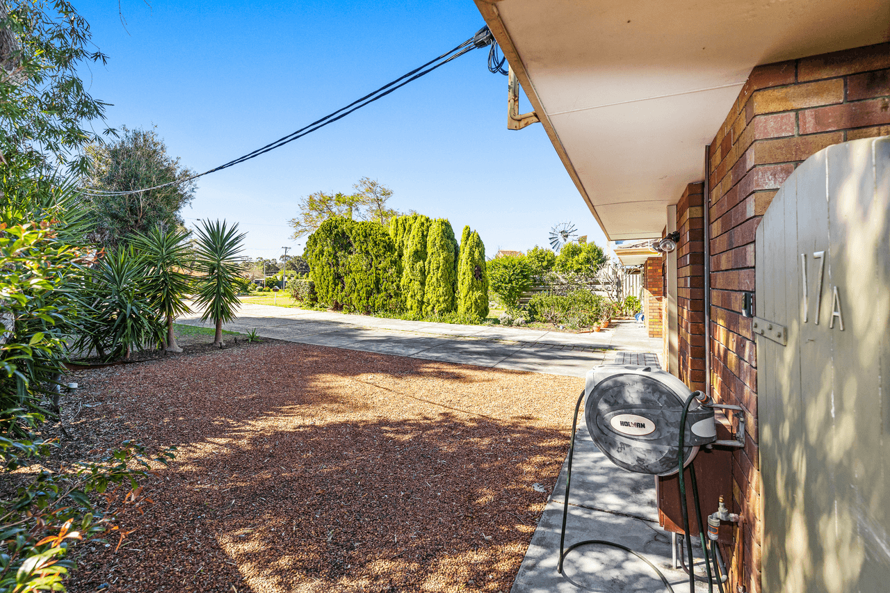 17a Stanton Crescent, GREENWOOD, WA 6024