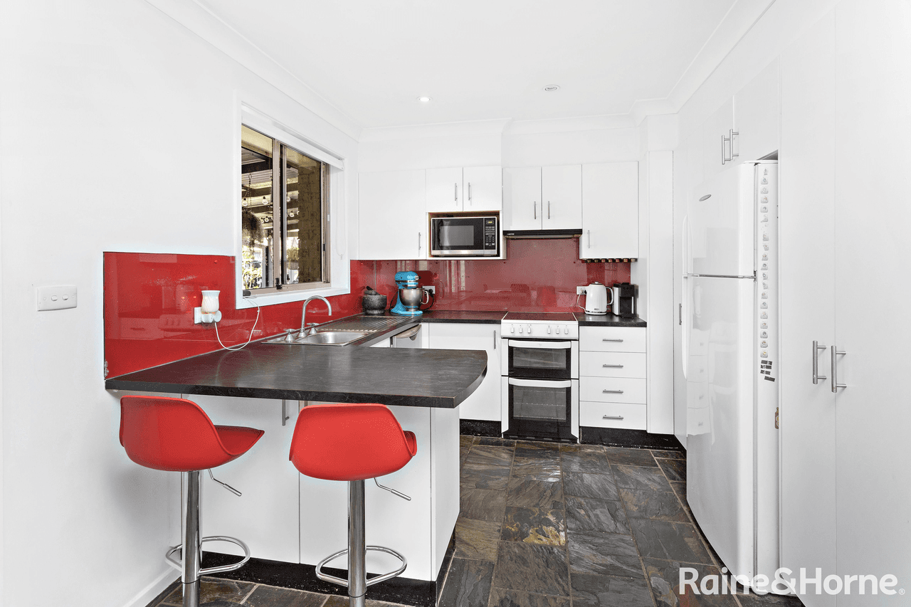 3 Dynet Close, BOMADERRY, NSW 2541