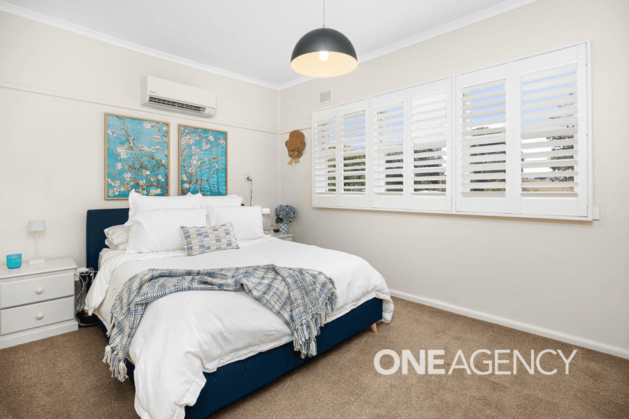 49 CHASTON STREET, WAGGA WAGGA, NSW 2650