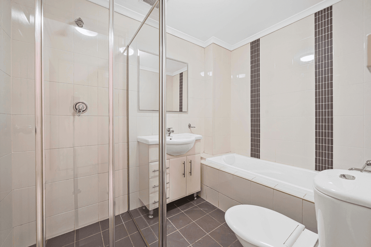 62/30-44 RAILWAY Terrace, GRANVILLE, NSW 2142