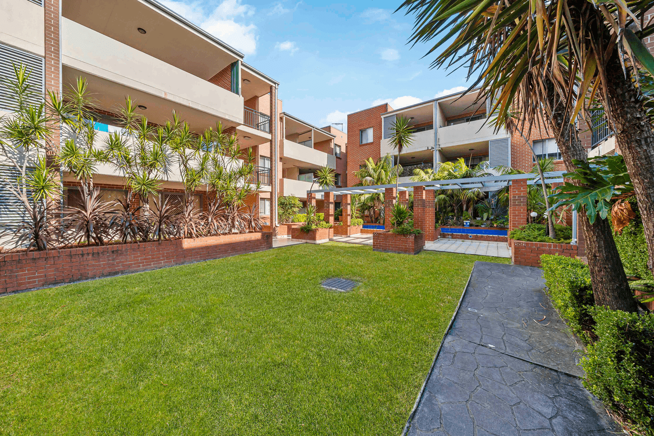 62/30-44 RAILWAY Terrace, GRANVILLE, NSW 2142