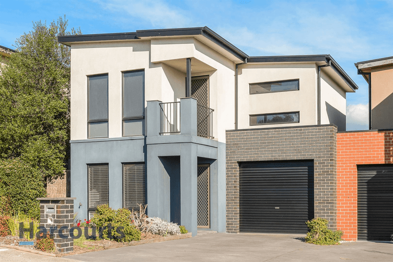 8A Protea Street, Carrum Downs, VIC 3201